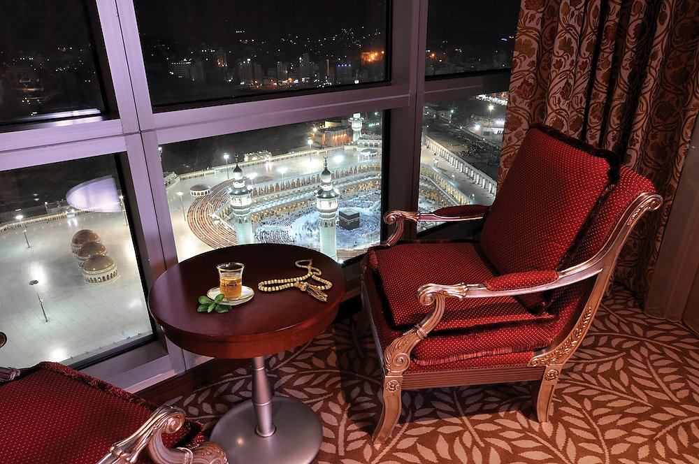 Al Marwa Rayhaan Rotana Hotel