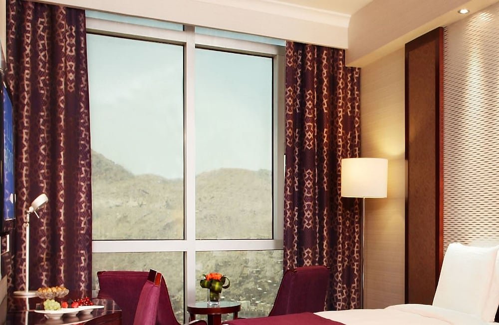 Al Marwa Rayhaan Rotana Hotel