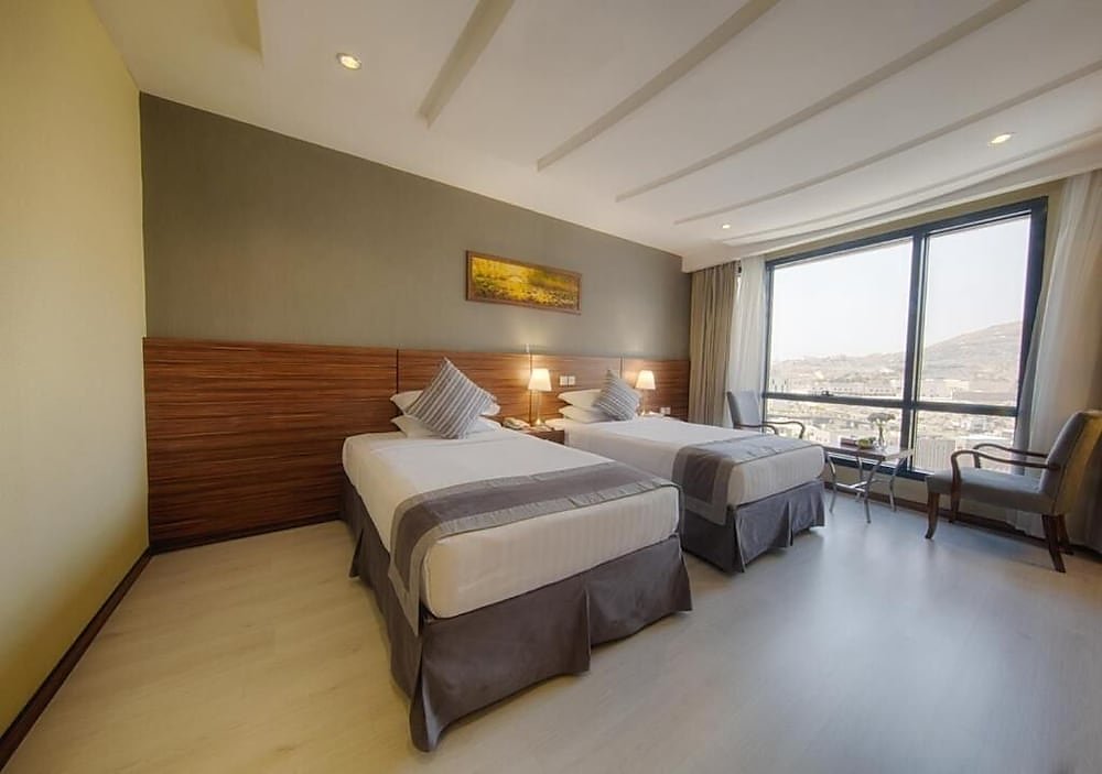 Al Safwah Orchid