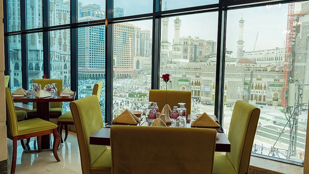 Al Safwah Hotel Tower 1