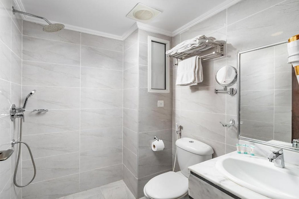 Al Ayam Elite Hotel