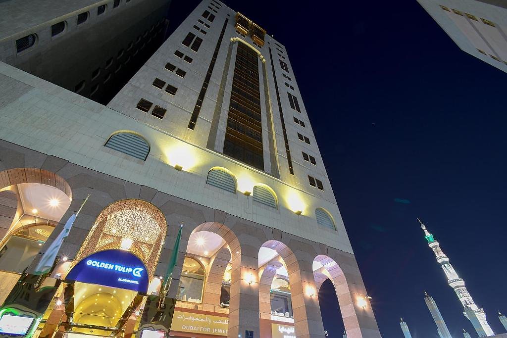فندق الذهبي جولدن توليب