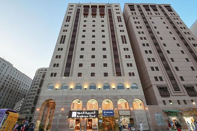فندق الذهبي جولدن توليب