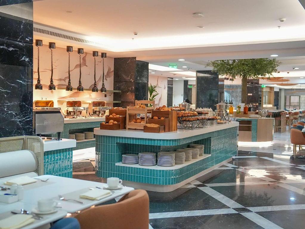 Al Manakha Rotana Madinah
