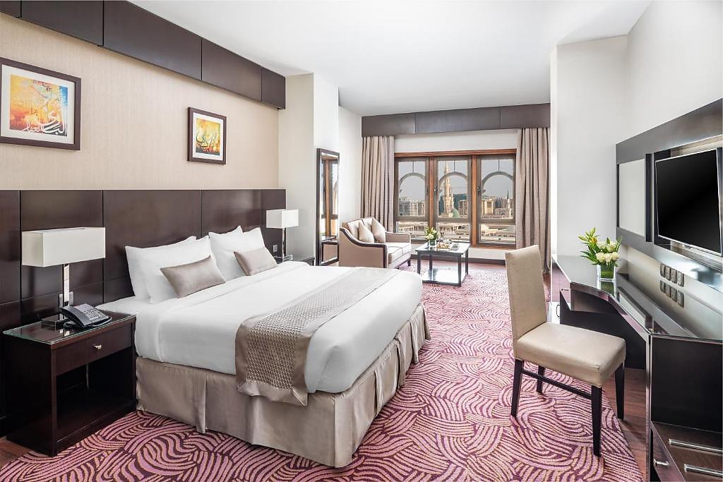 Taiba Front Hotel