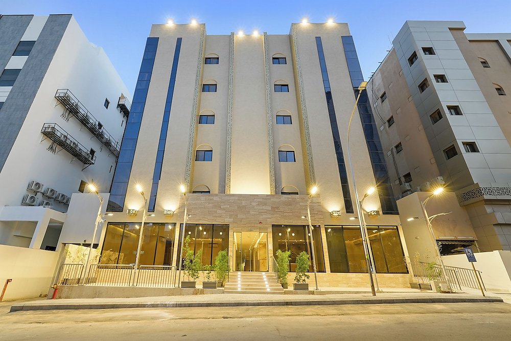 ARAM Suites