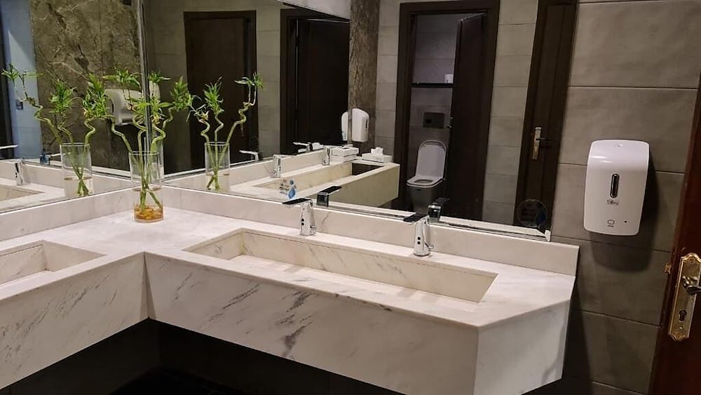 فندق جوار المدينة الفندقية(Jiwar Al Madina Hotel)