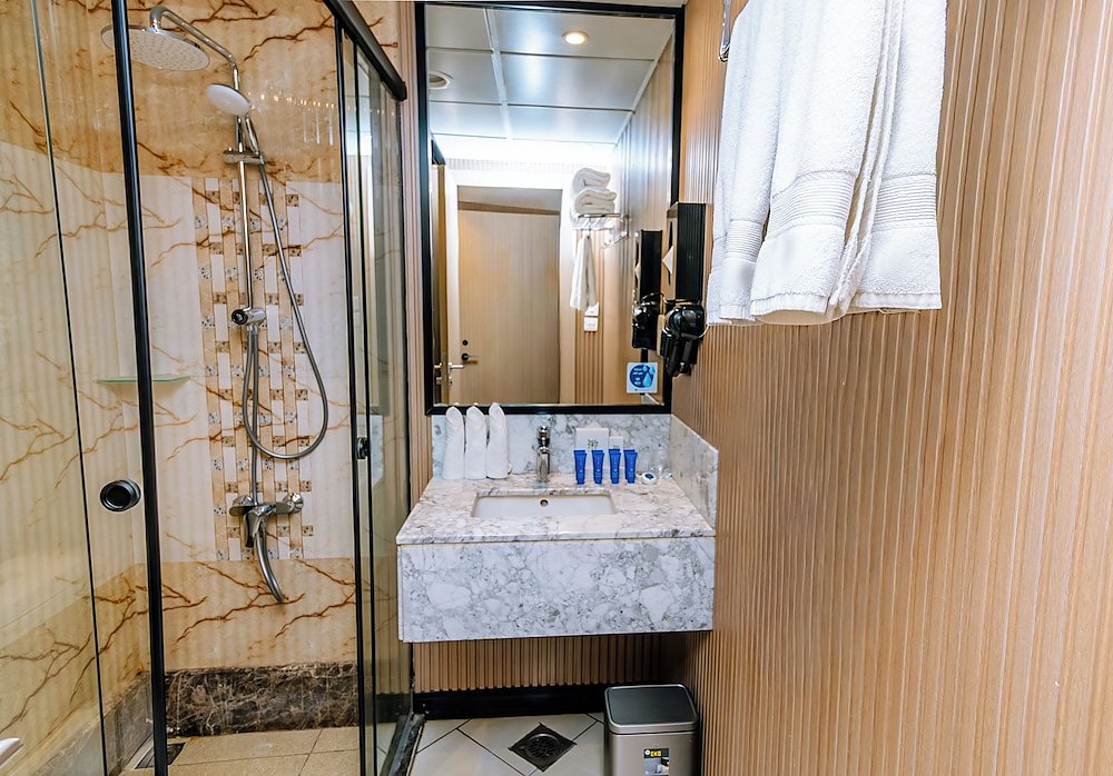 فندق جوار المدينة الفندقية(Jiwar Al Madina Hotel)