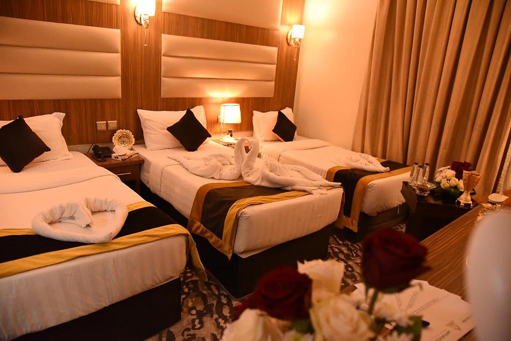 Al Andalus Palace Golden