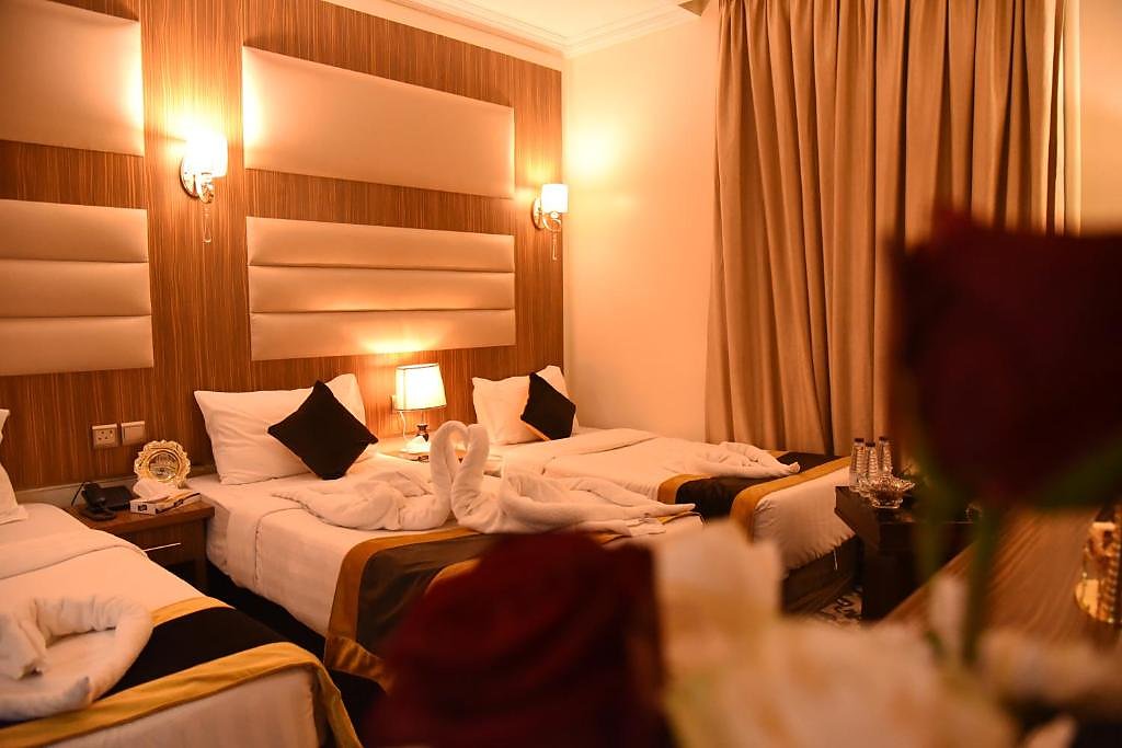 Al Andalus Palace Golden