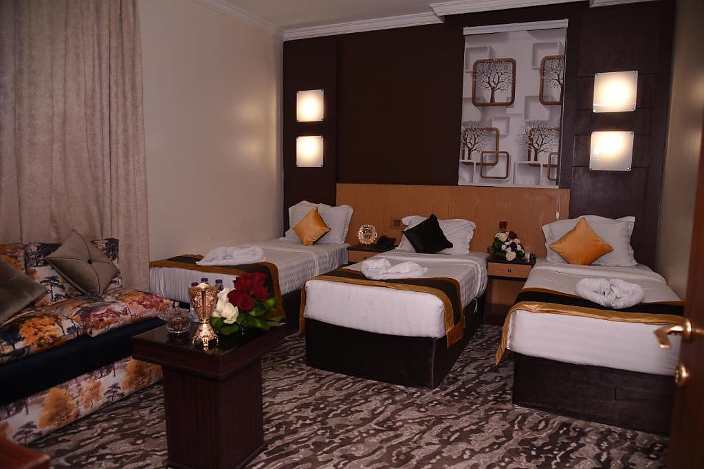 Al Andalus Palace Golden