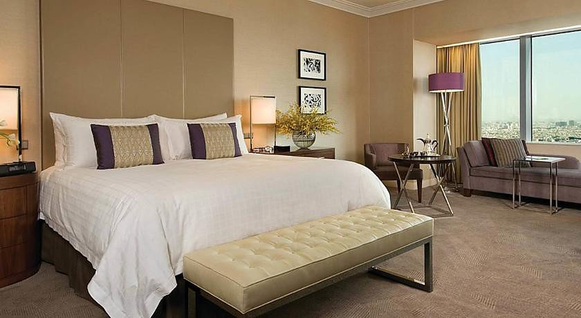 Four Seasons Hotel Riyadh At Kingdom Center