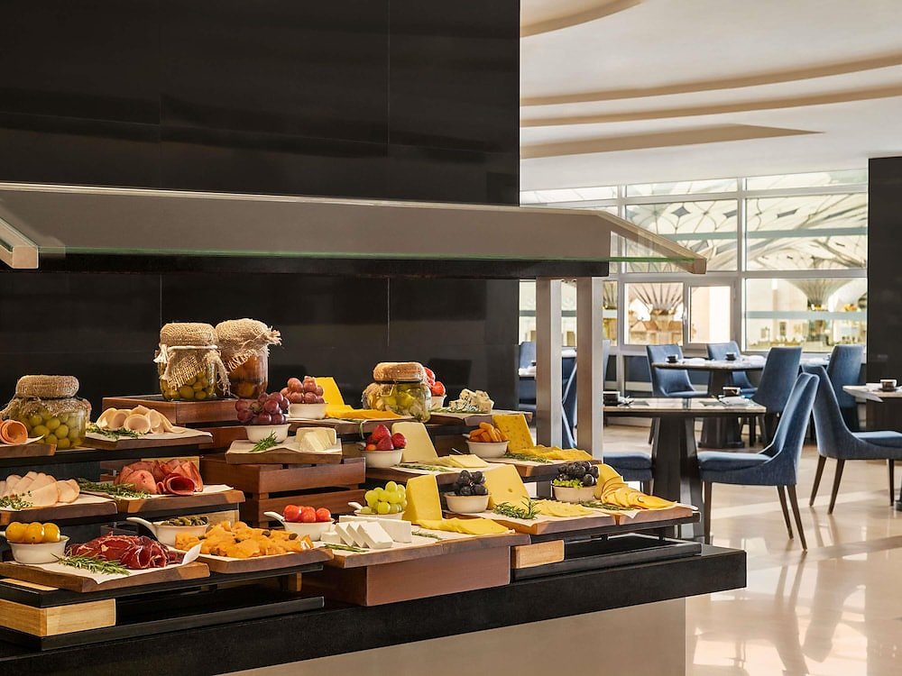 Anwar Al Madinah Mövenpick Hotel