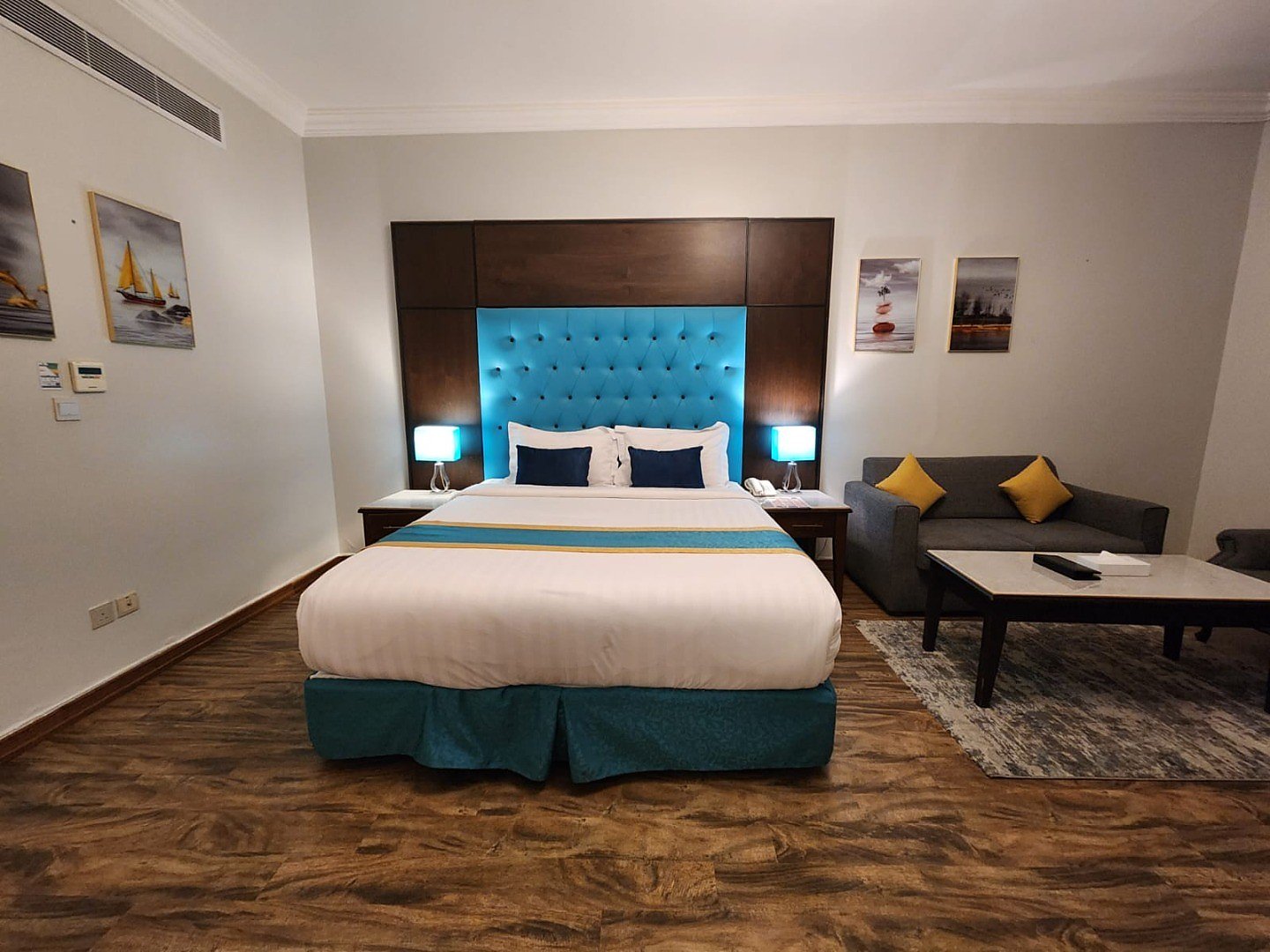 Lazourd Palace Hotel Apartments