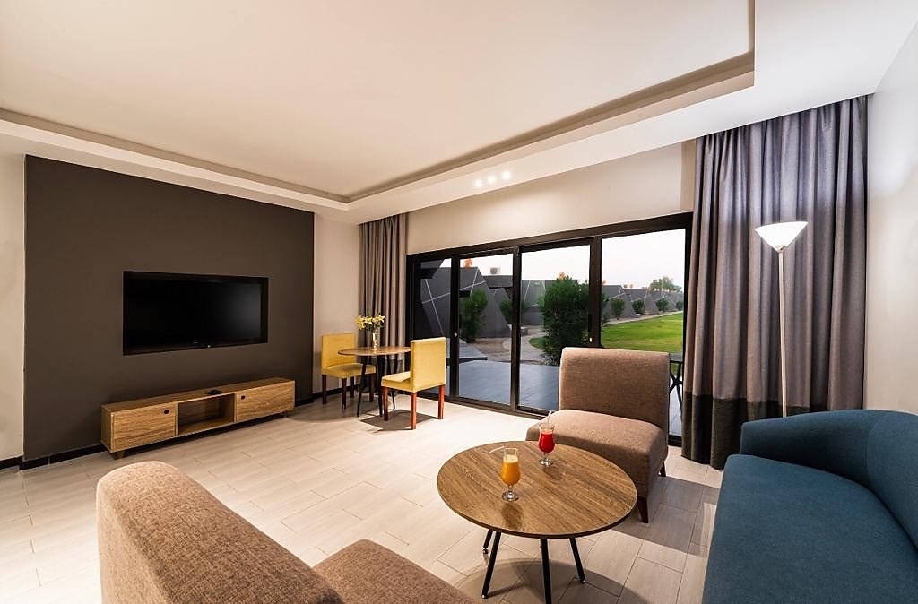 Hdb resort & spa