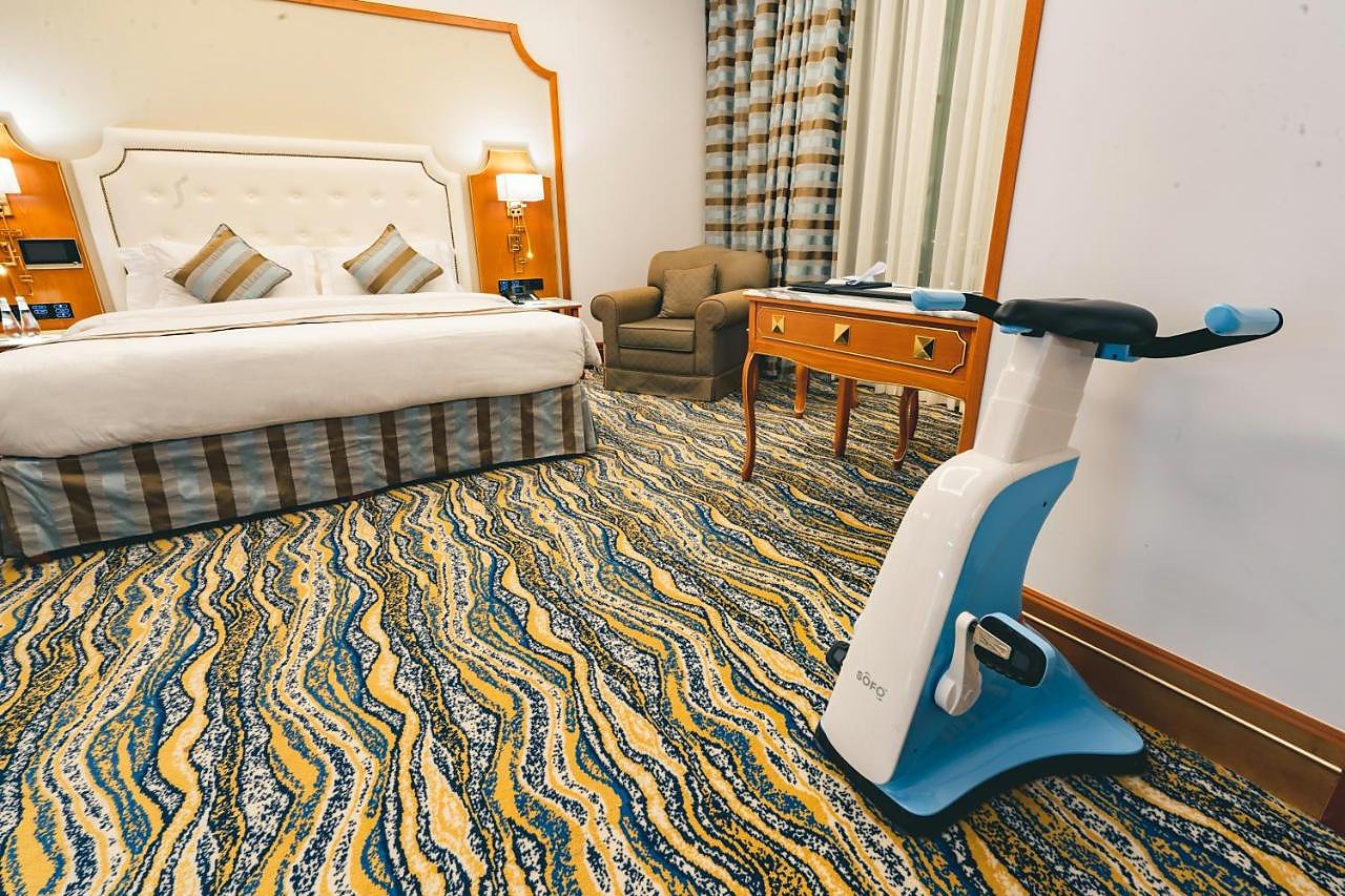 Iridium Hotel