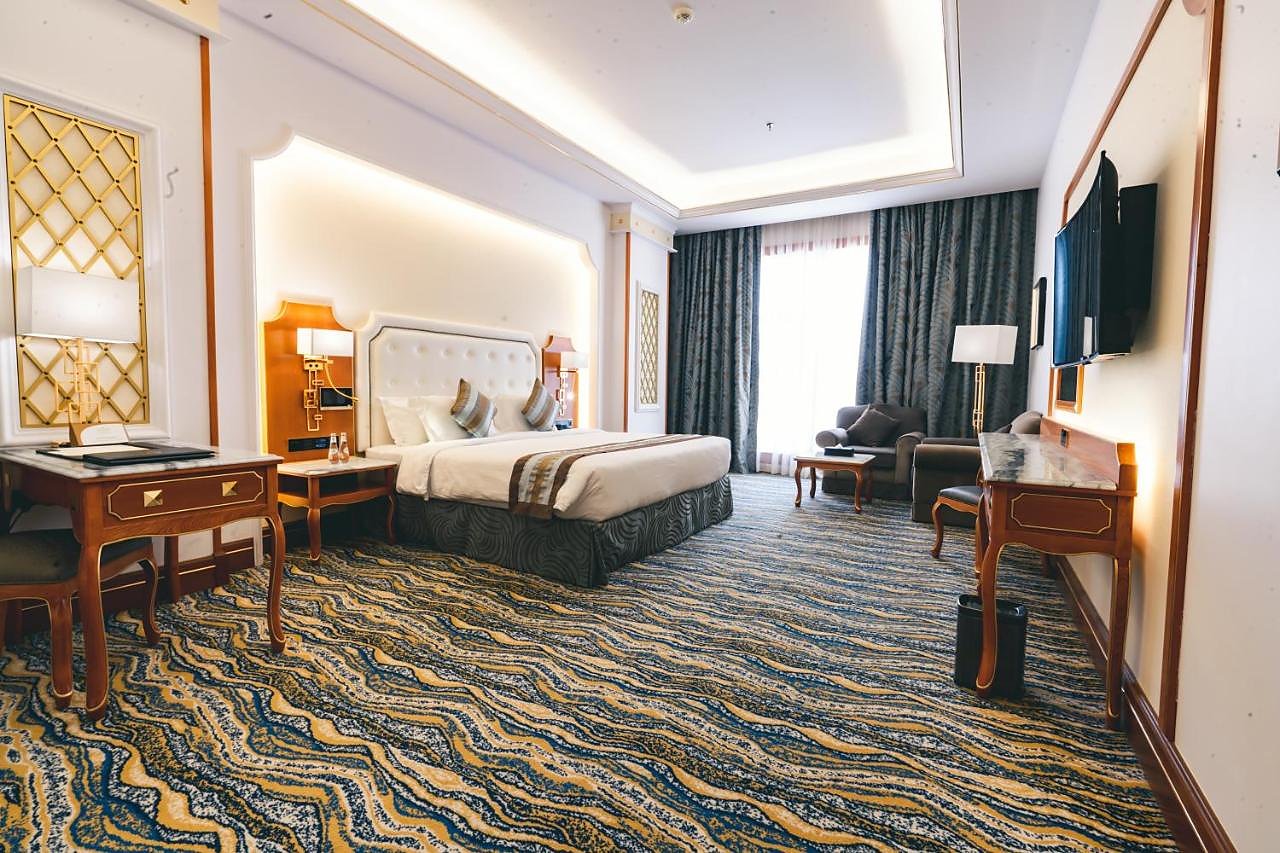 Iridium Hotel