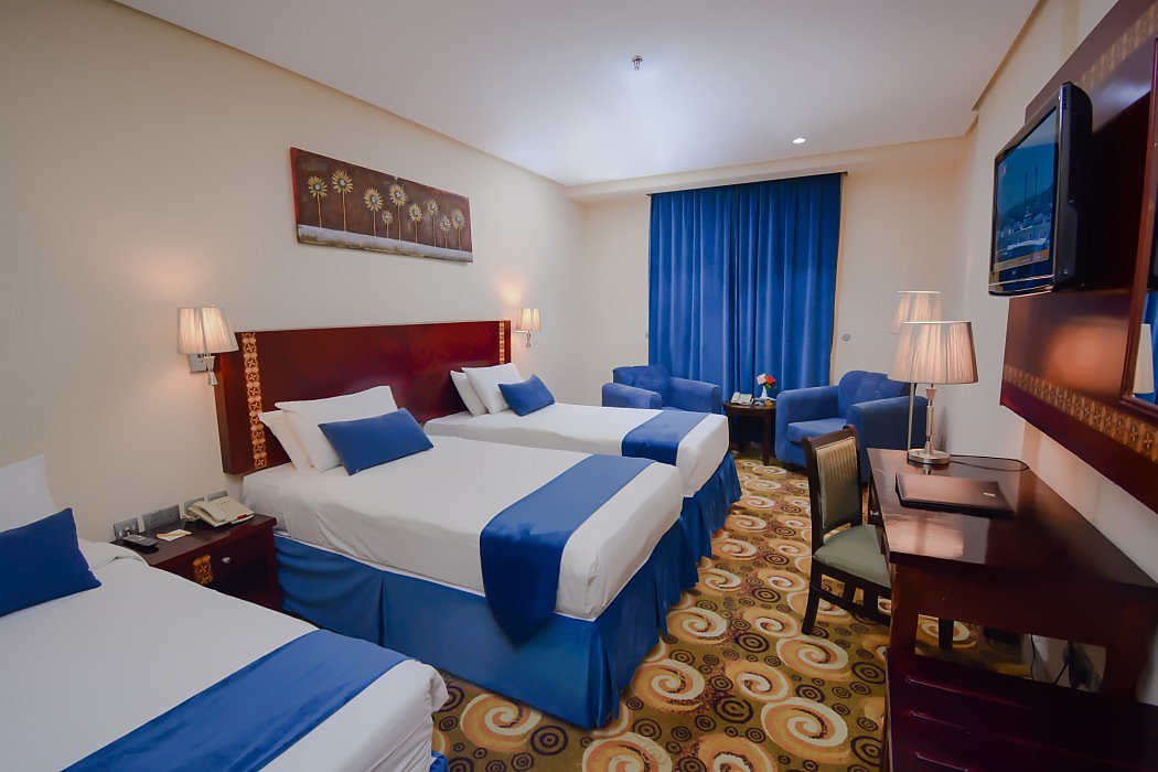 Reef Global Hotel