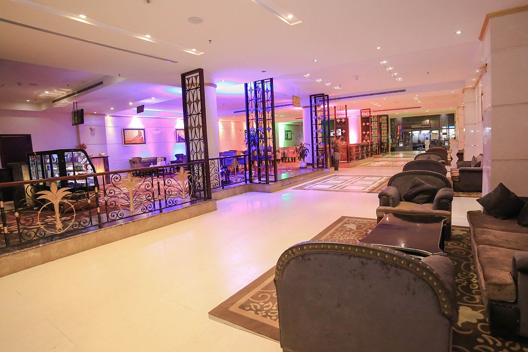 Reef Global Hotel