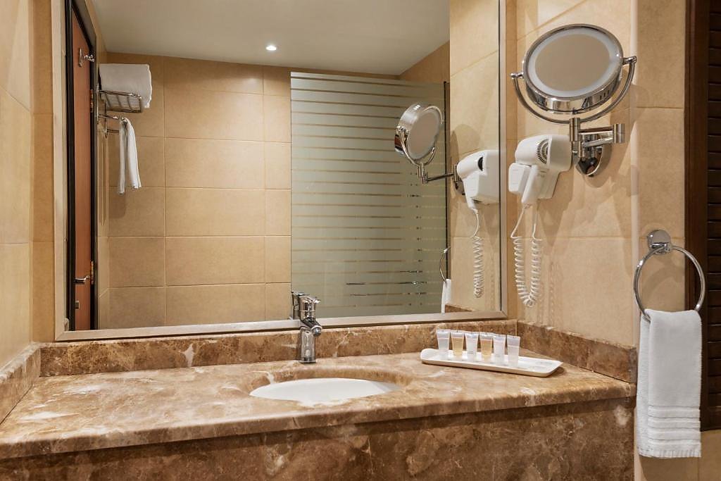 Ramada Dar Al Fayzeen Makkah