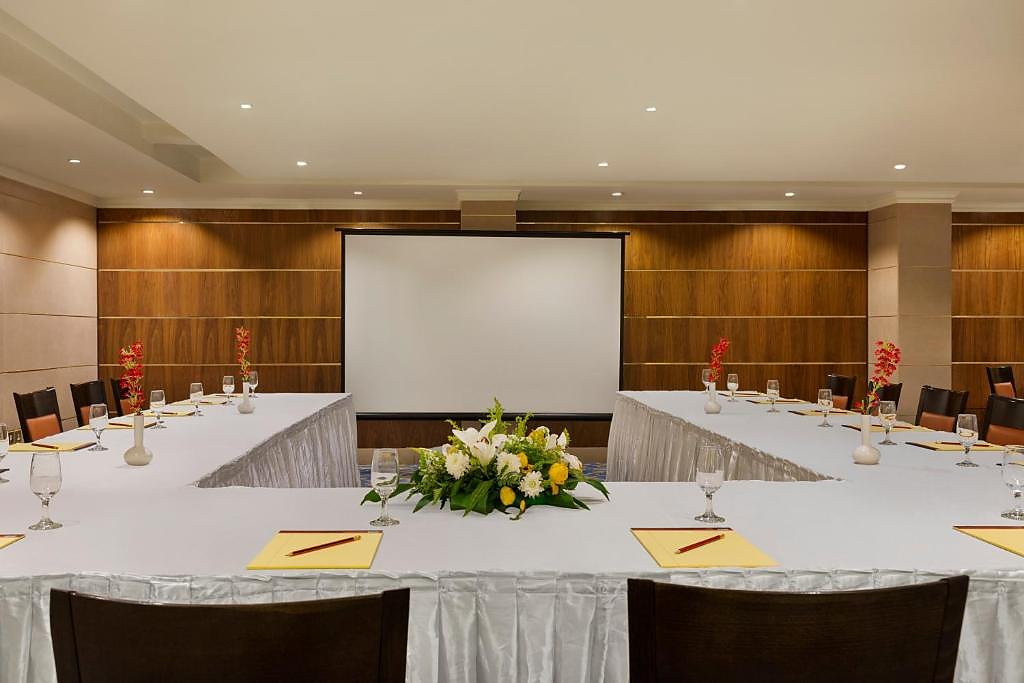 Ramada Dar Al Fayzeen Makkah