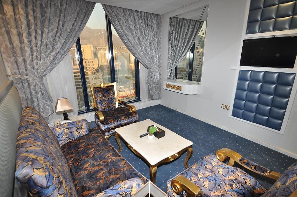 Montana Al Azizia Hotel