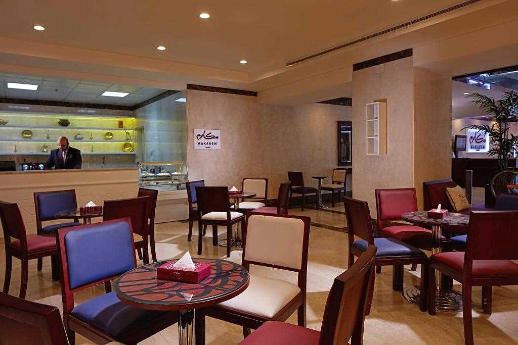 Makarem Al Bait Al Azizia Hotel