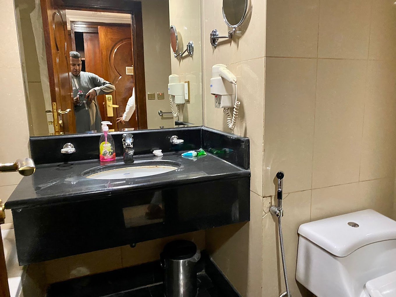 Arjwan Aldiyafah Hotel