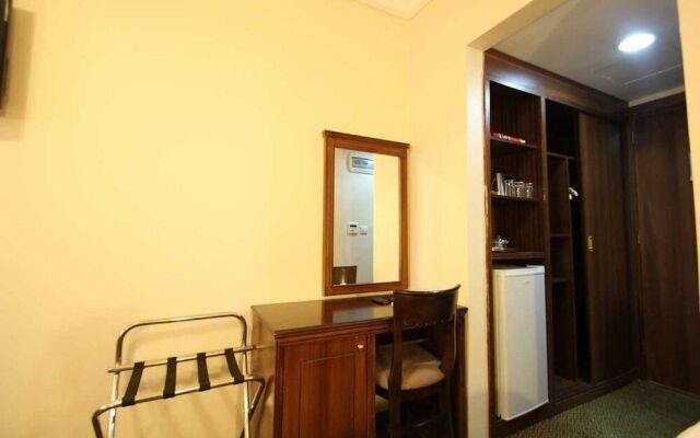 Abraj Al Tayseer Tuwa Hotel
